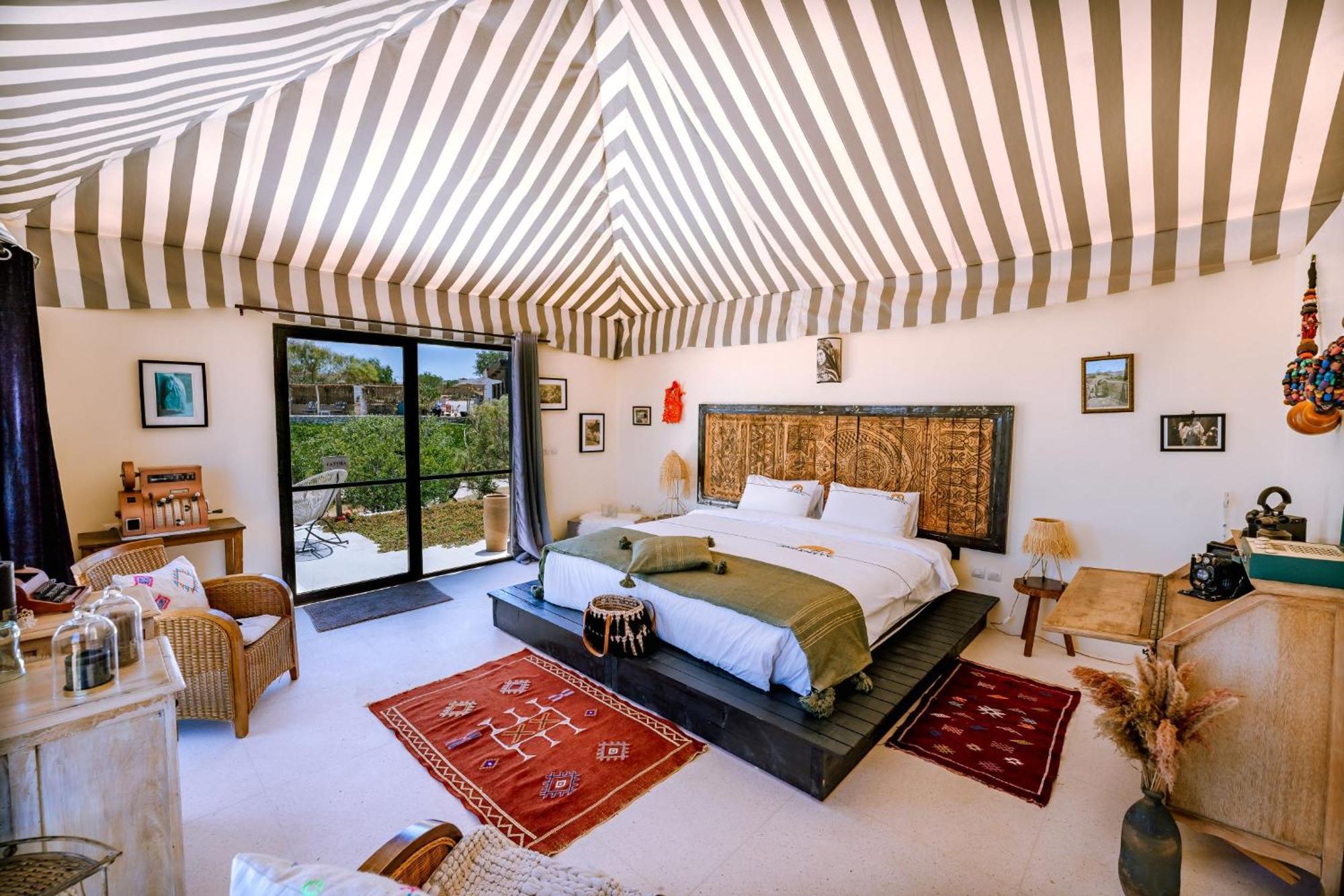 Hotel Ali Baba Infinity As-Suwajra Zewnętrze zdjęcie