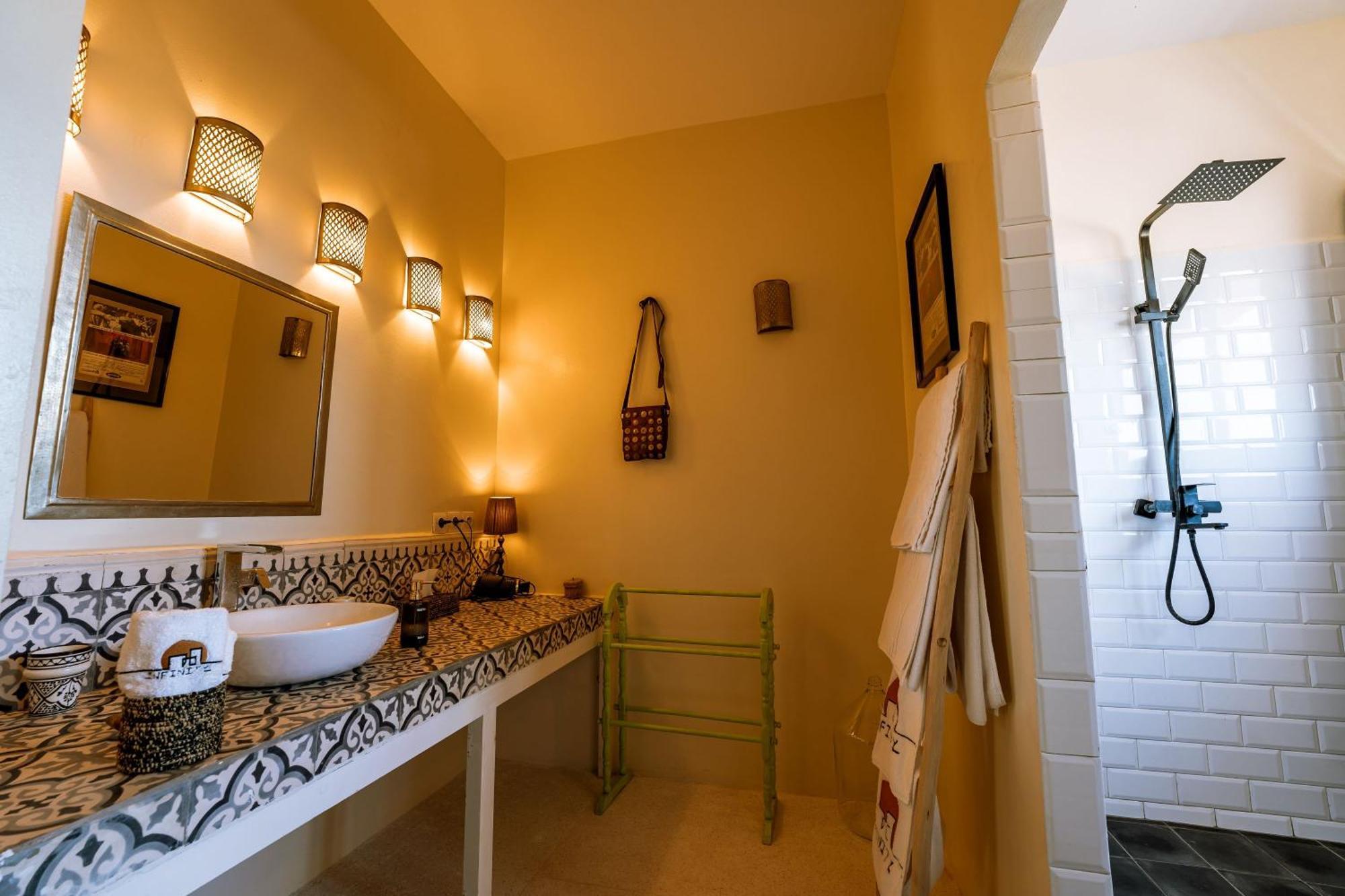 Hotel Ali Baba Infinity As-Suwajra Zewnętrze zdjęcie